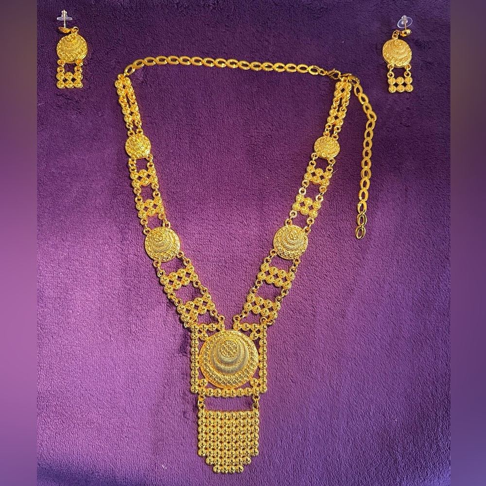 Gold Plated Arabian/Middle Eastern Jewelry Set